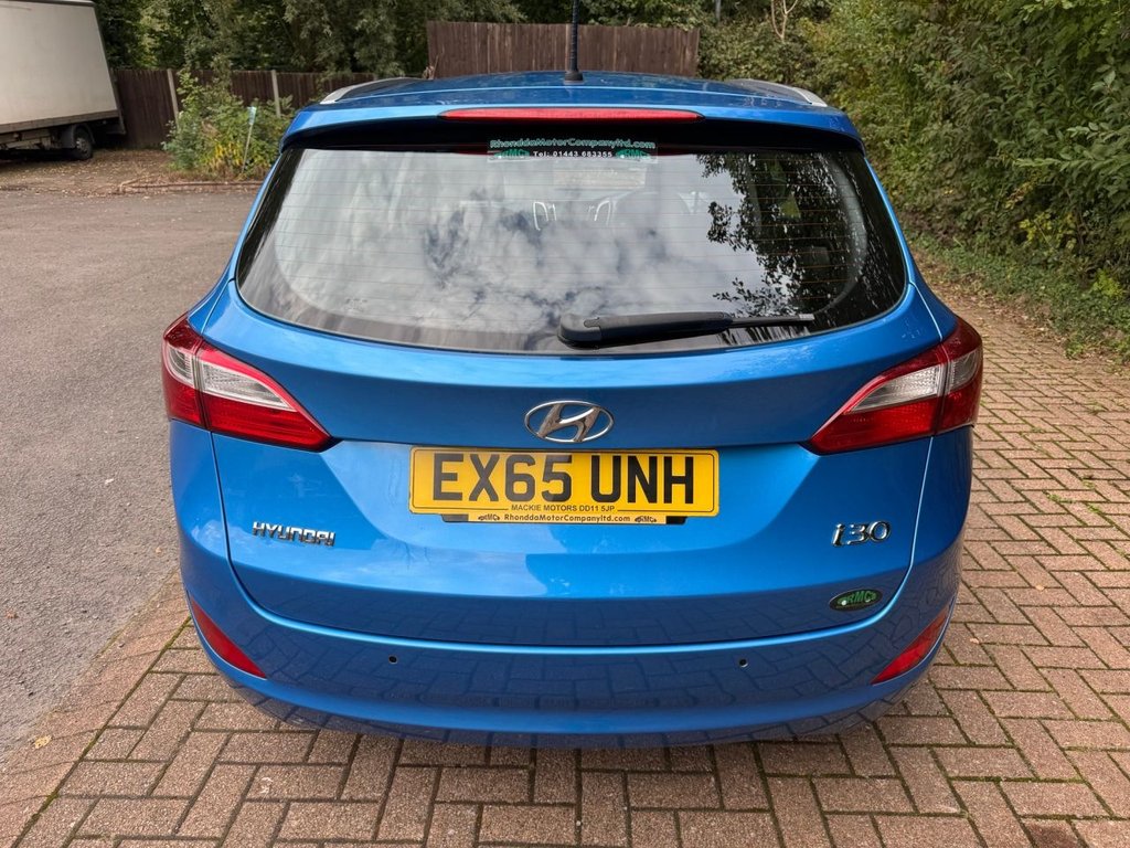 Used Hyundai i30 2015 for sale - 76147839: Photo 8