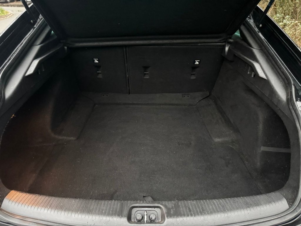 Used Vauxhall Insignia 2017 for sale - 77263675: Photo 12