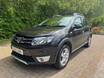 2015 (15) - 1.5 dCi Laureate Hatchback 5dr Diesel Manual Euro 5 (90 ps)