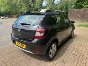 Used Dacia Sandero Stepway 2015 for sale - 74592890: Photo