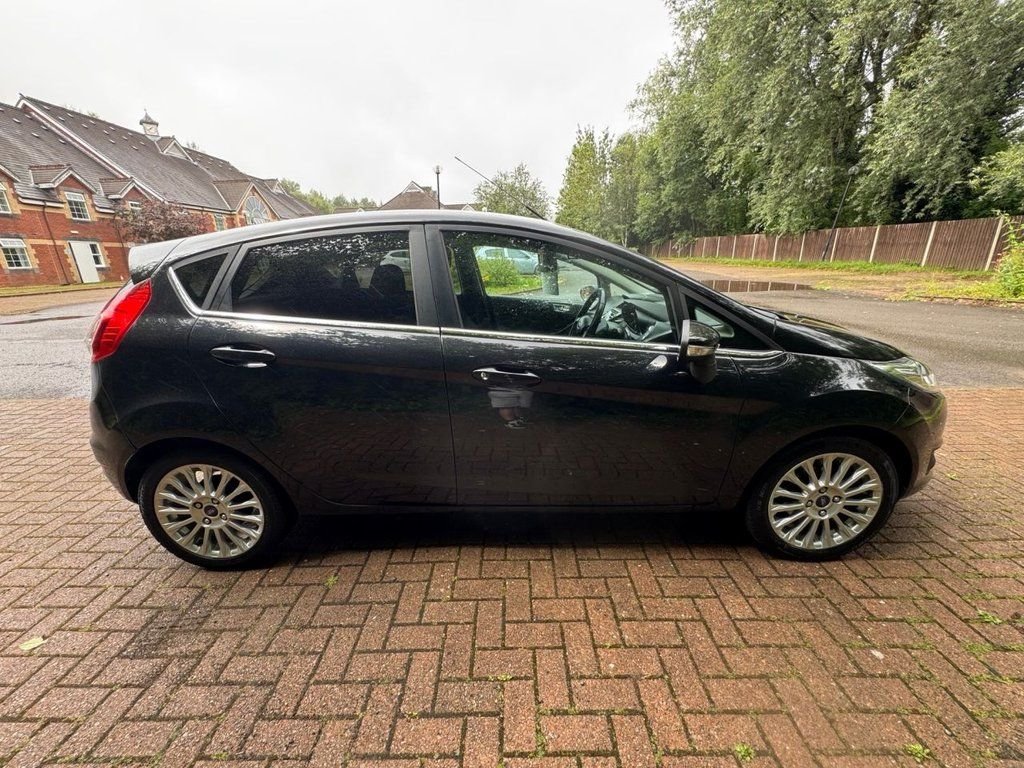 Used Ford Fiesta 2013 for sale - 76333500: Photo 13