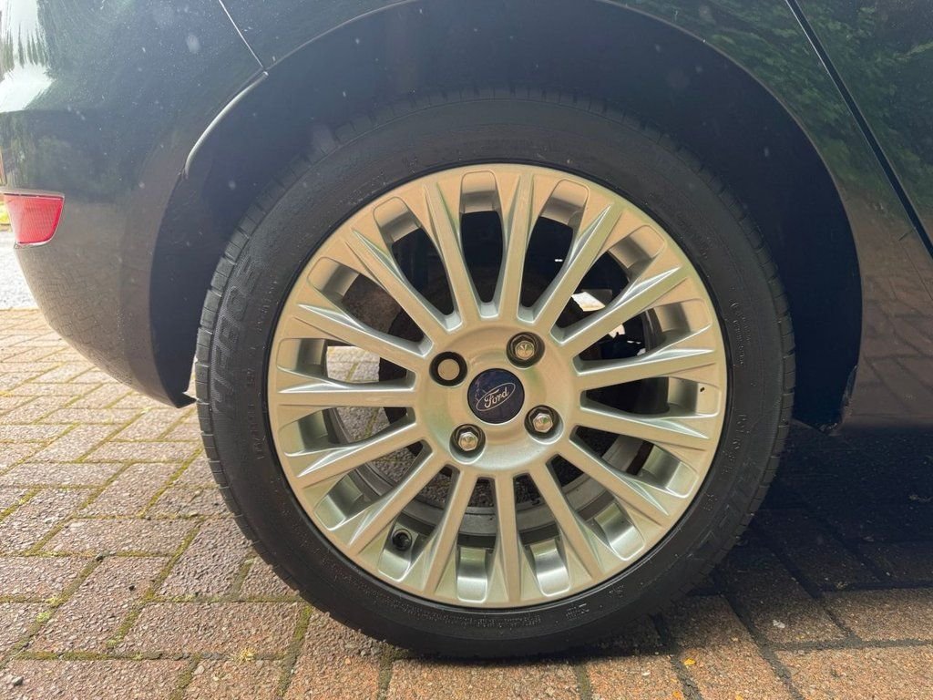 Used Ford Fiesta 2013 for sale - 76333500: Photo 4