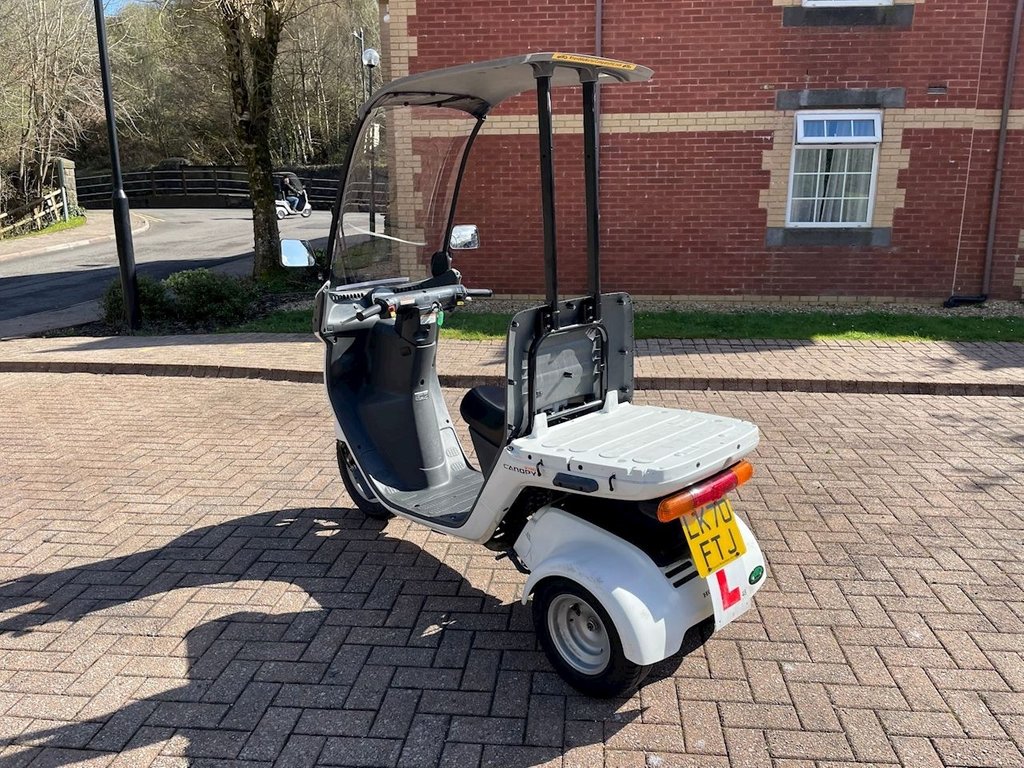 Vehicle 3