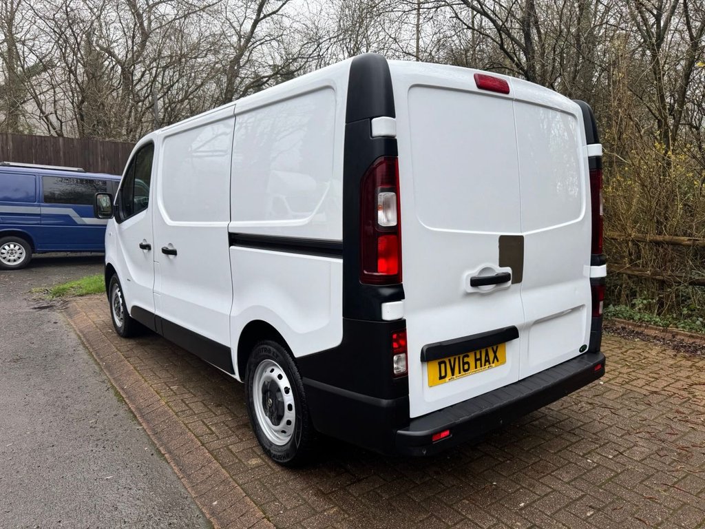 Used Vauxhall Vivaro 2016 for sale - 77806883: Photo 4