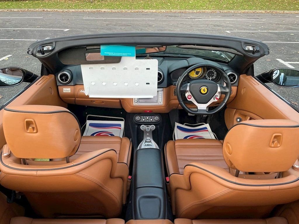 Used Ferrari California 2011 for sale - 76496529: Photo 18