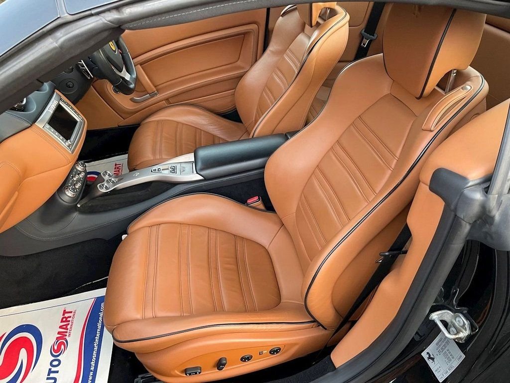 Used Ferrari California 2011 for sale - 76496529: Photo 22