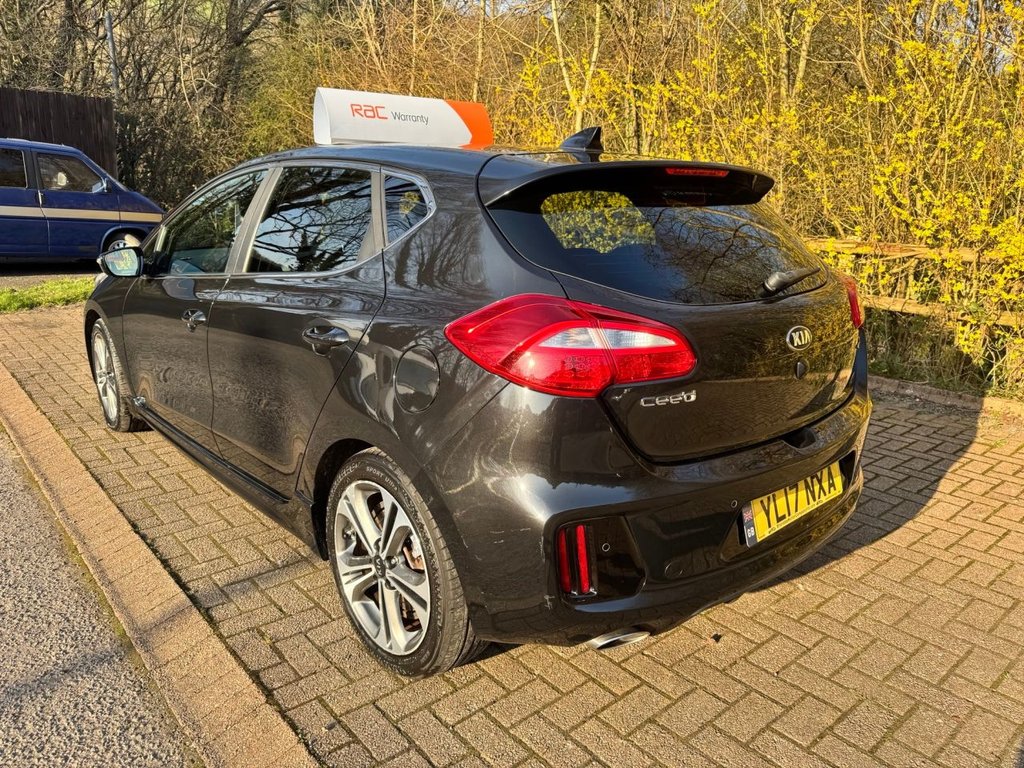 Used Kia Ceed 2017 for sale - 77952961: Photo 4