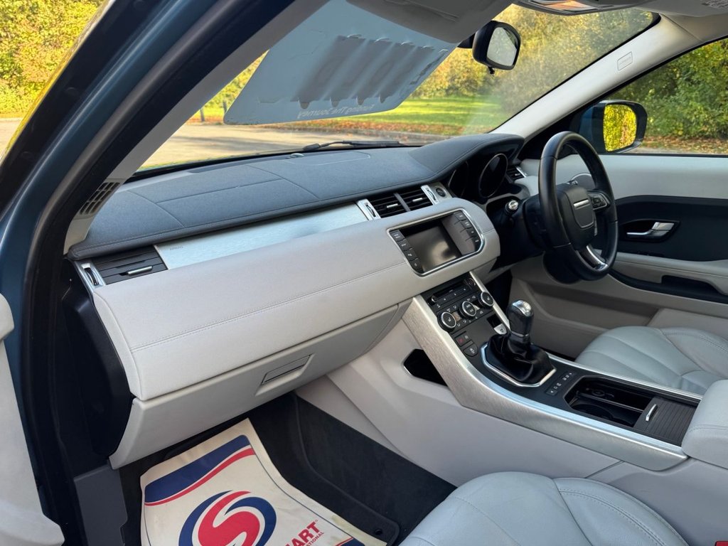 Used Land Rover Range Rover Evoque 2012 for sale - 76303928: Photo 12