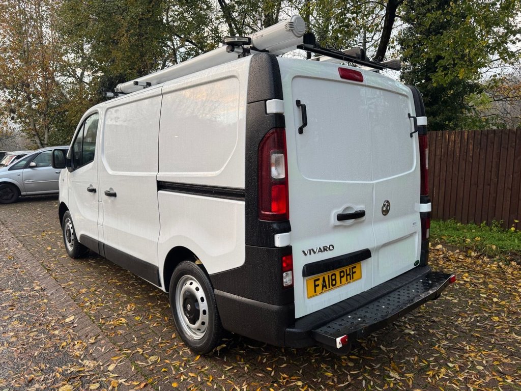 Used Vauxhall Vivaro 2018 for sale - 76496241: Photo 3