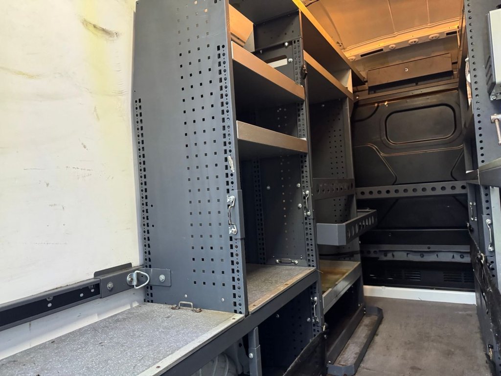 Used Ford Transit 2018 for sale - 77302677: Photo 14