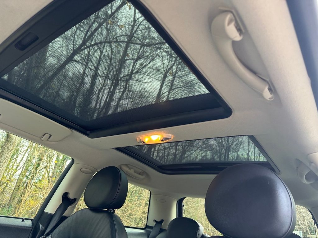 Used MINI Hatch 2011 for sale - 76910461: Photo 15