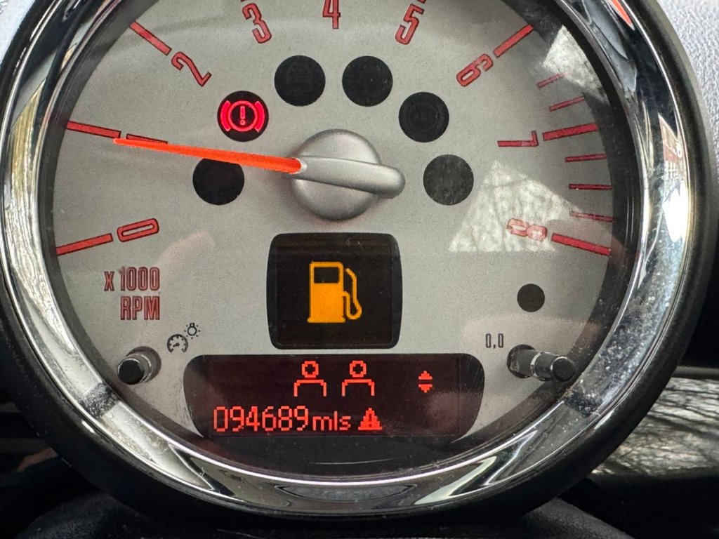 Used MINI Hatch 2011 for sale - 76910461: Photo 17