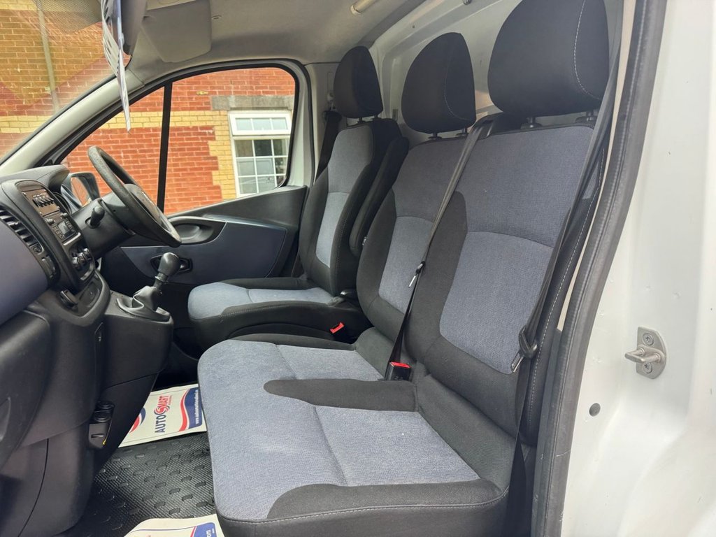 Used Vauxhall Vivaro 2016 for sale - 76280084: Photo 12