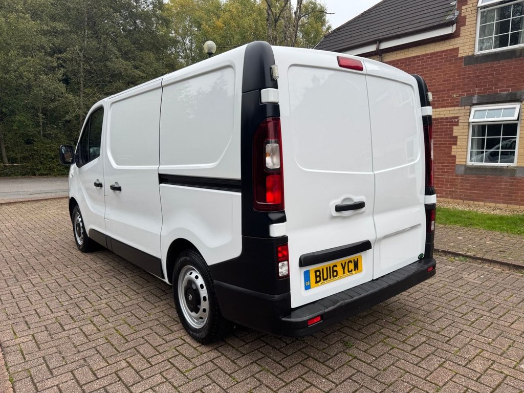 Used Vauxhall Vivaro 2016 for sale - 76280084: Photo 3