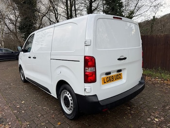 Used Citroen Dispatch 2019 for sale - 76883603: Photo