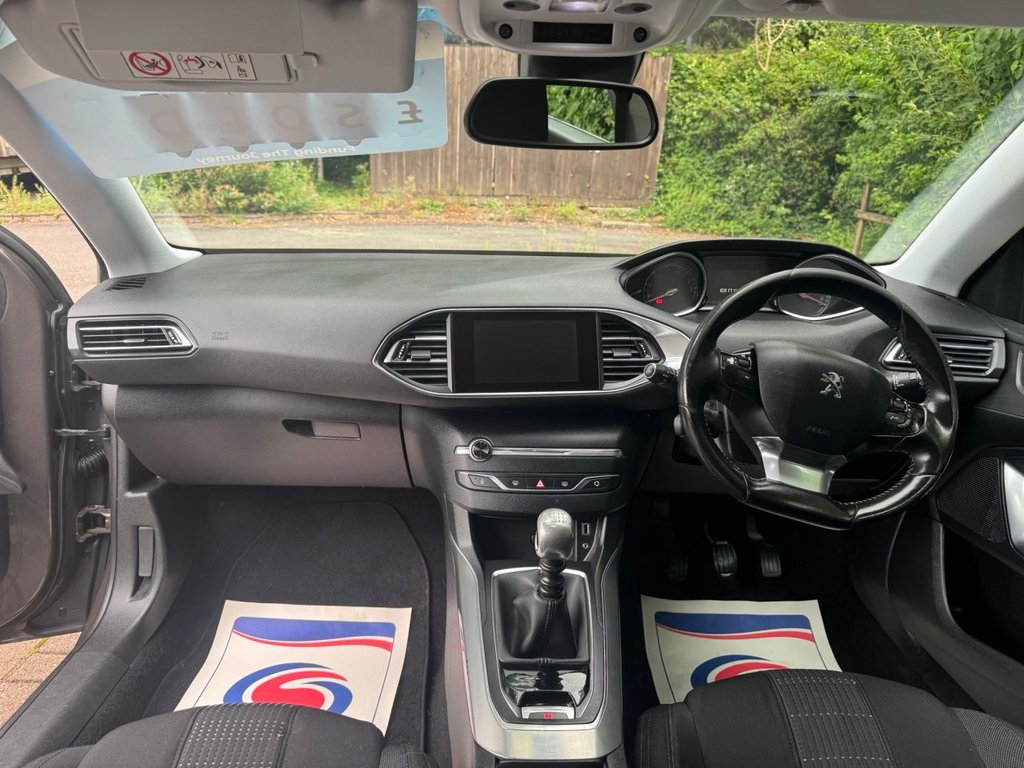 Used Peugeot 308 2015 for sale - 77668830: Photo 11