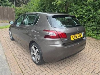 Used Peugeot 308 2015 for sale - 77668830: Photo