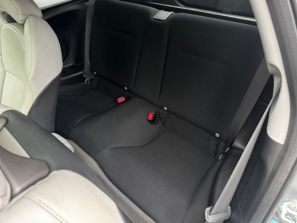 Used Honda CR-Z 2011 for sale - 77263644: Photo 16