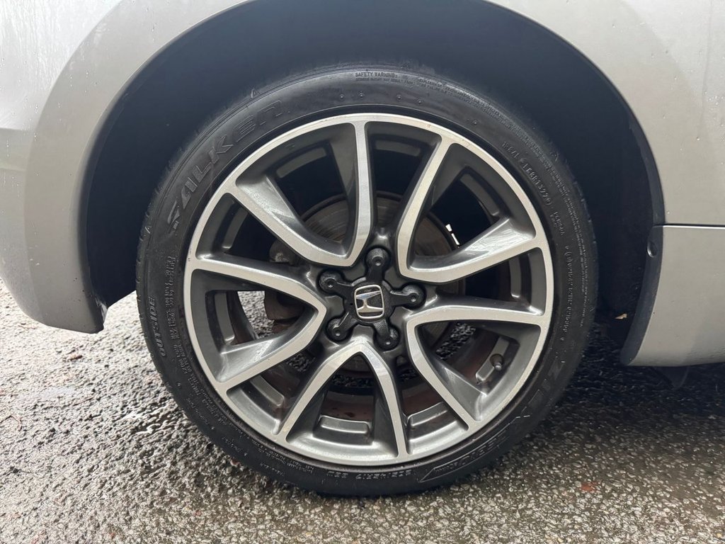 Used Honda CR-Z 2011 for sale - 77263644: Photo 19