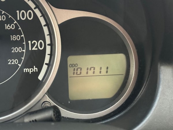 Used Mazda Mazda2 2013 for sale - 72911180: Photo 14
