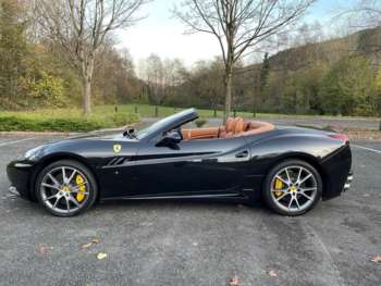 Used Ferrari California 2011 for sale - 71504319: Photo