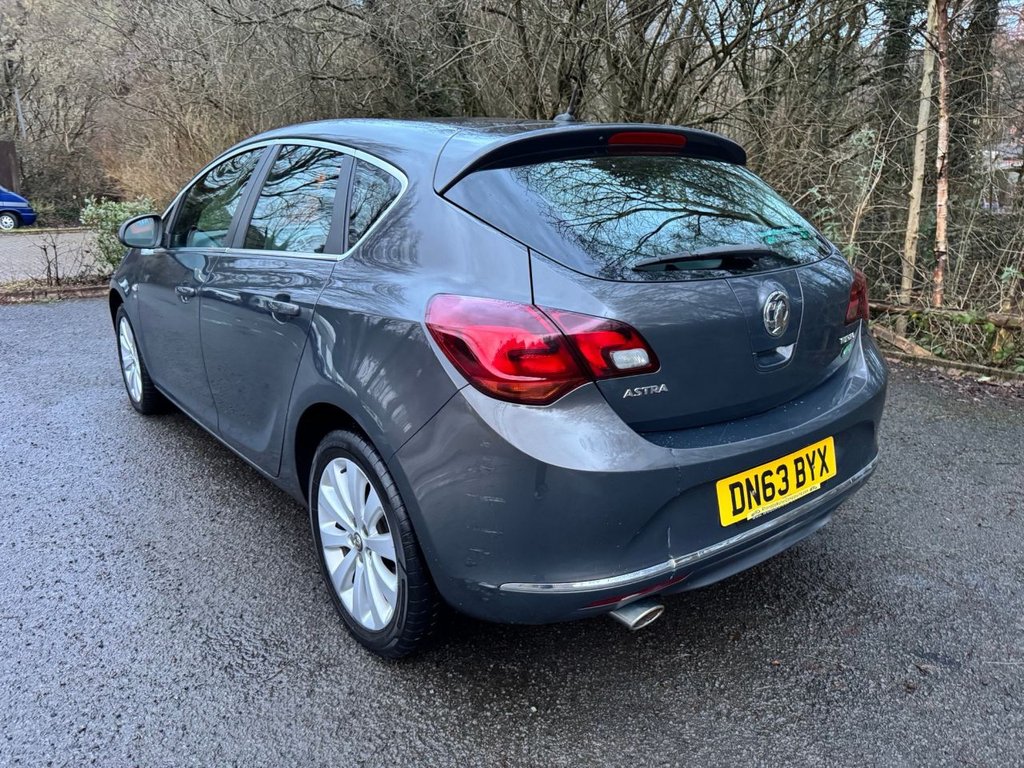 Used Vauxhall Astra 2013 for sale - 77302521: Photo 3