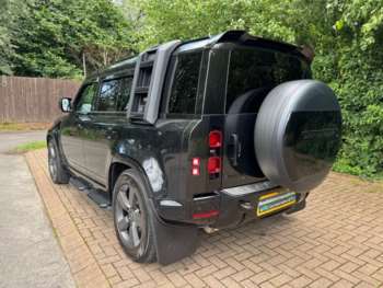 Used Land Rover Defender 2022 for sale - 75067622: Photo
