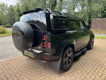 Used Land Rover Defender 2022 for sale - 75067622: Photo