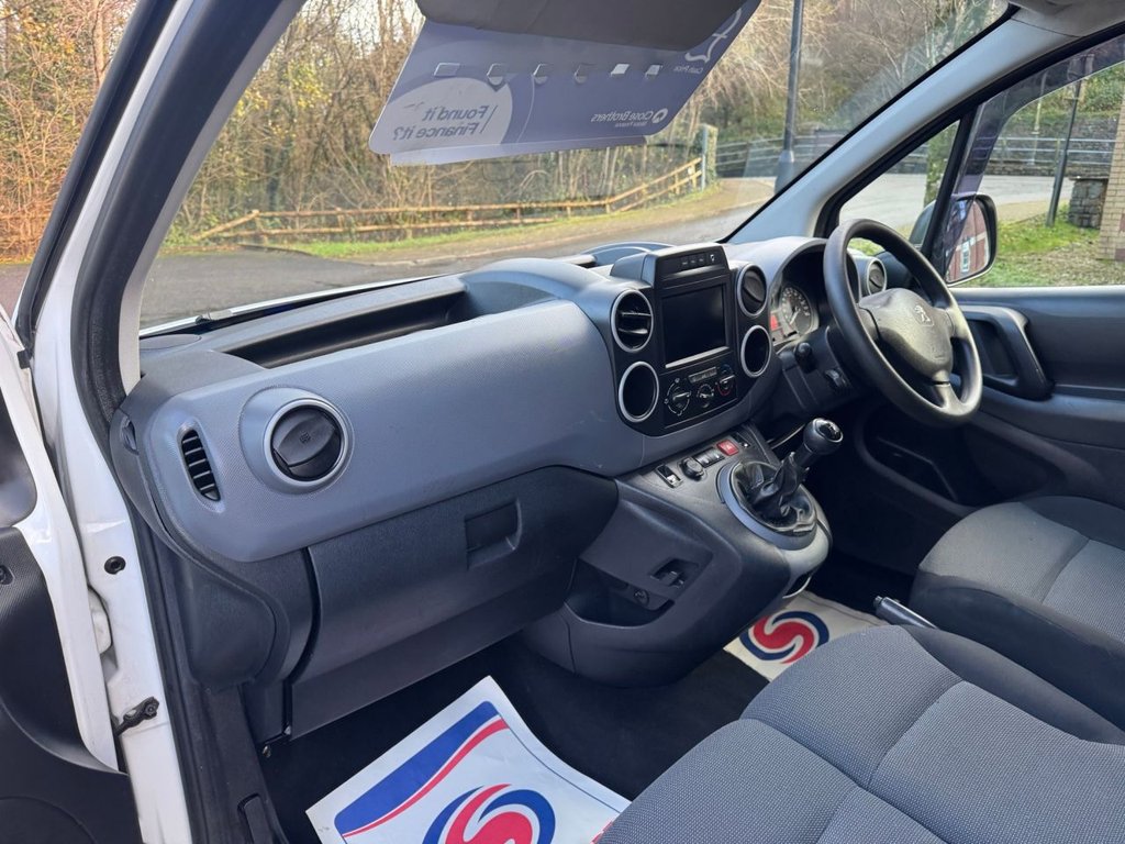 Used Peugeot Partner 2017 for sale - 76740368: Photo 10