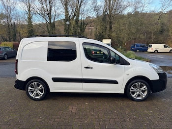 Used Peugeot Partner 2017 for sale - 76740368: Photo