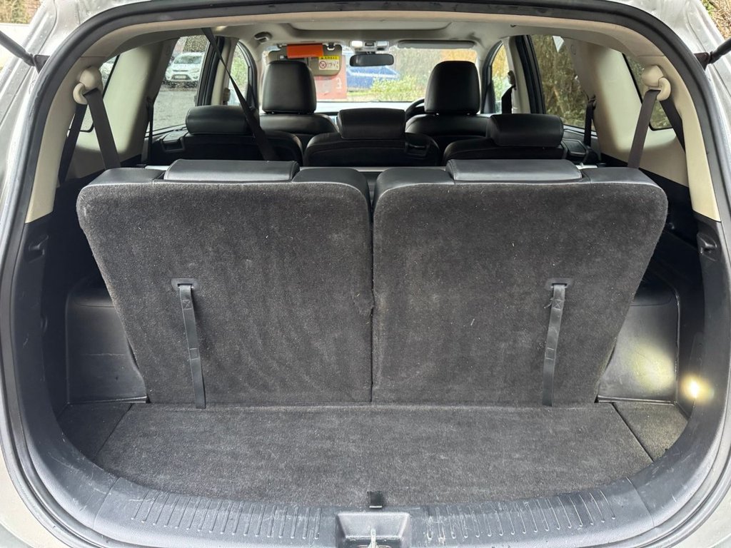 Used Kia Carens 2013 for sale - 77288006: Photo 12