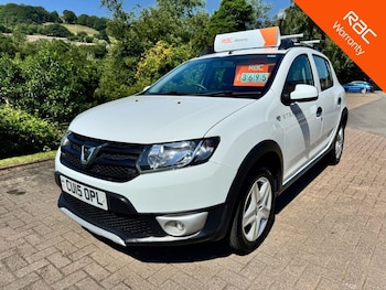 Used Dacia Sandero Stepway 2015 for sale - 79009098: Photo