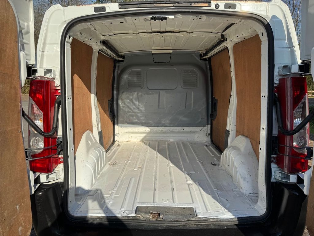 Used Peugeot Expert 2014 for sale - 77498637: Photo 8