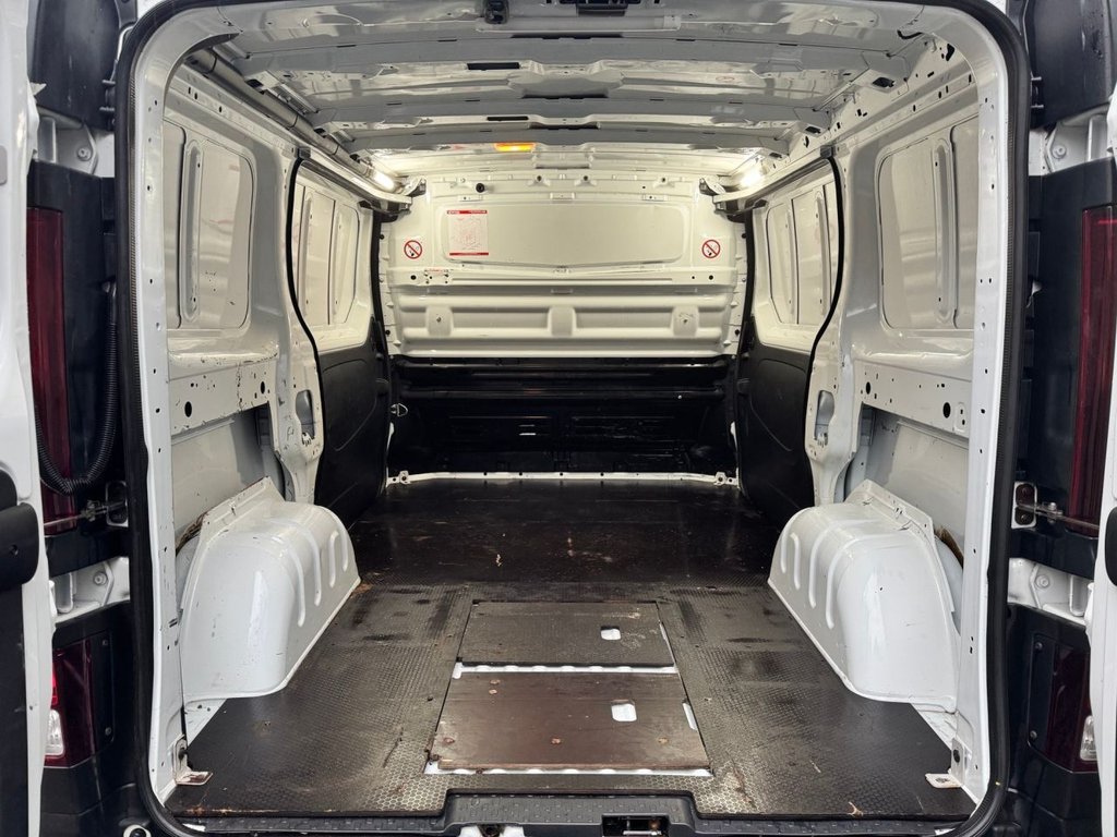 Used Vauxhall Vivaro 2018 for sale - 77849522: Photo 12