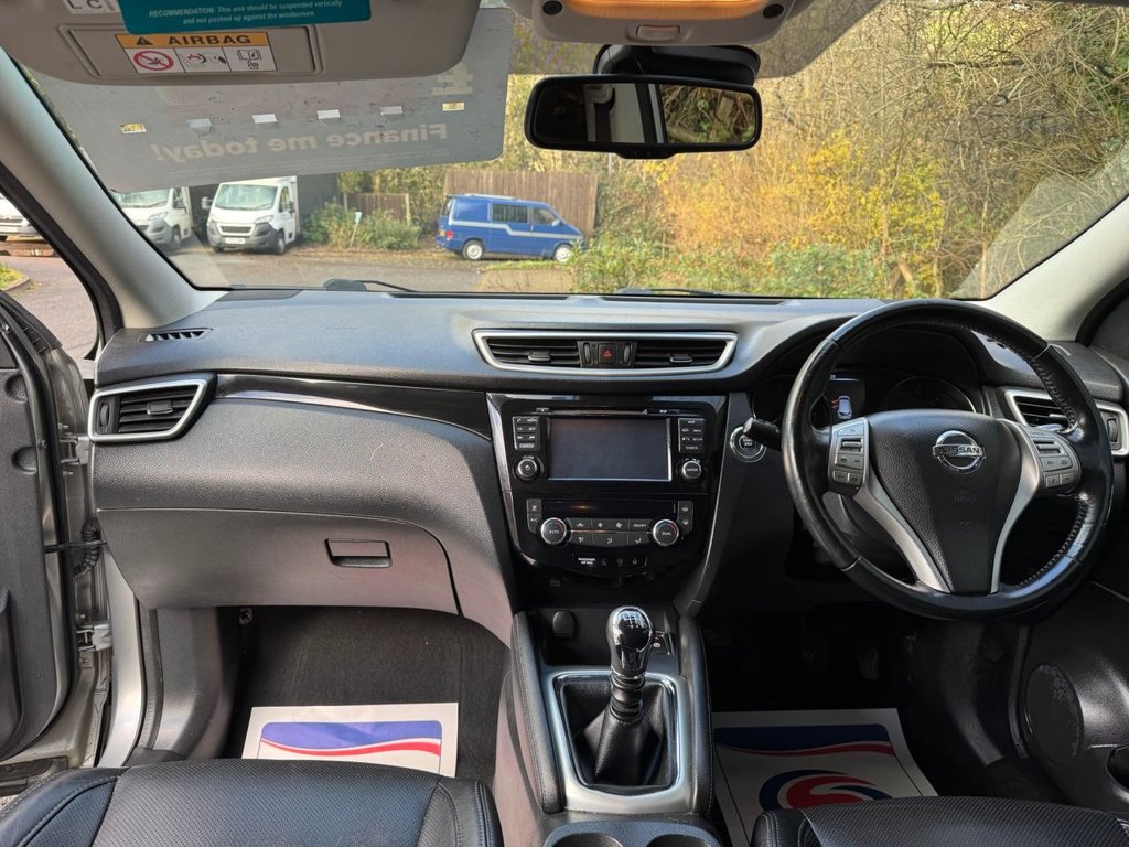 Used Nissan Qashqai 2015 for sale - 76797981: Photo 12