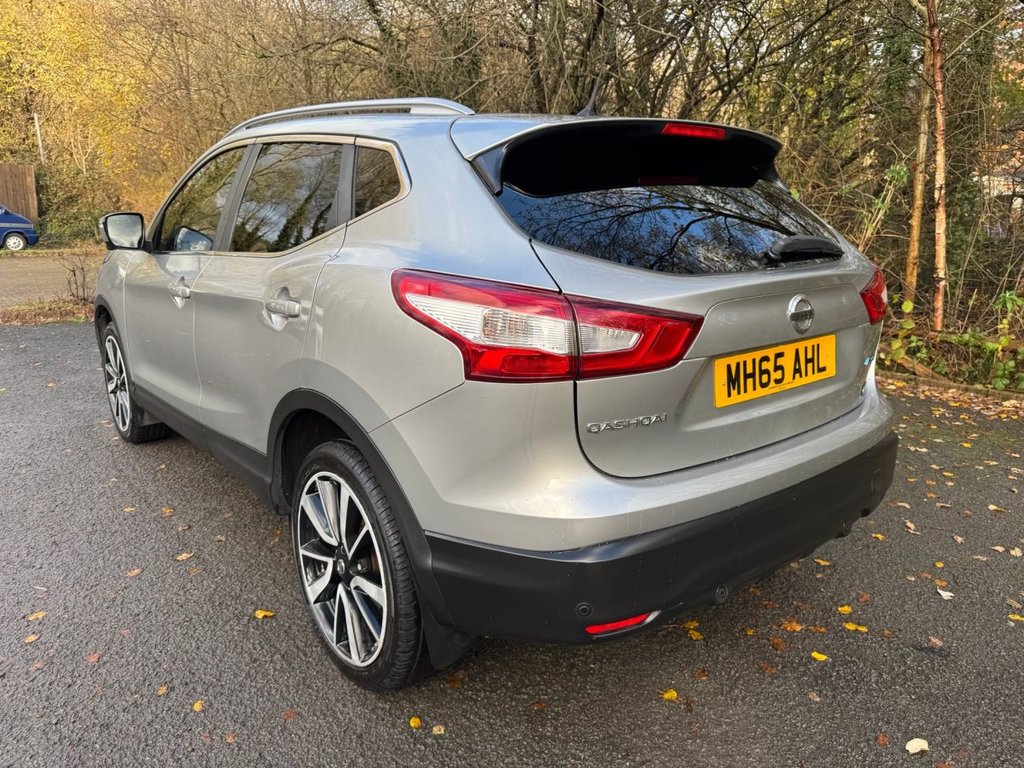 Used Nissan Qashqai 2015 for sale - 76797981: Photo 3