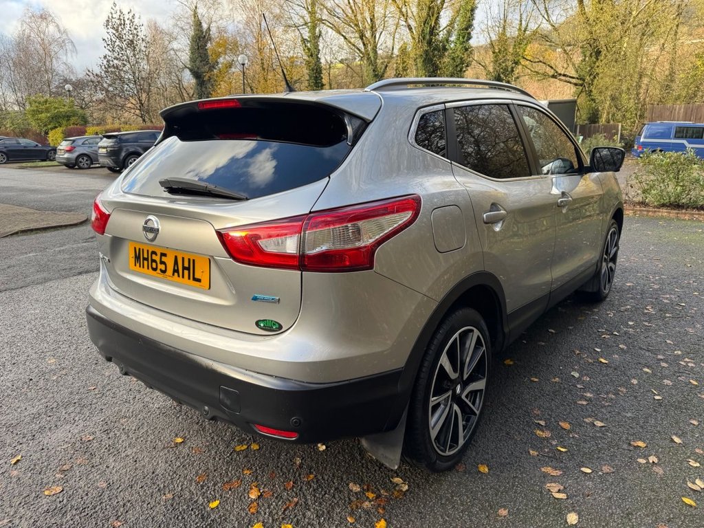 Used Nissan Qashqai 2015 for sale - 76797981: Photo 4