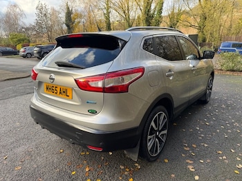 Used Nissan Qashqai 2015 for sale - 76797981: Photo