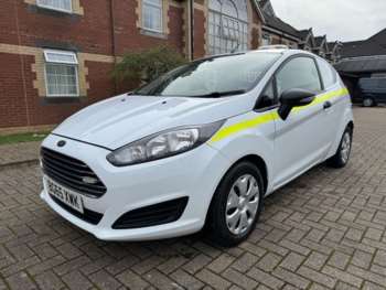 Used Ford Fiesta 2015 for sale - 71504651: Photo