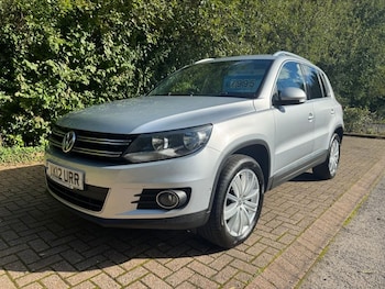 Volkswagen - Tiguan