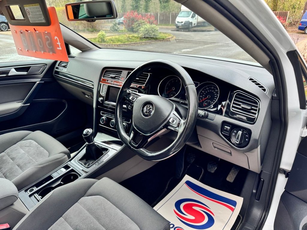 Used Volkswagen Golf 2014 for sale - 78044672: Photo 16