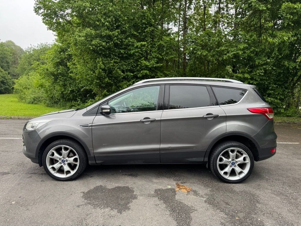 Used Ford Kuga 2014 for sale - 77654863: Photo 2