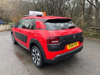 Used Citroen C4 Cactus 2015 for sale - 77288417: Photo