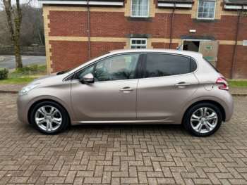 Used Peugeot 208 2014 for sale - 73978218: Photo