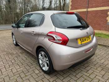 Used Peugeot 208 2014 for sale - 73978218: Photo