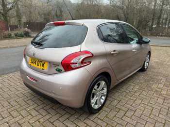 Used Peugeot 208 2014 for sale - 73978218: Photo