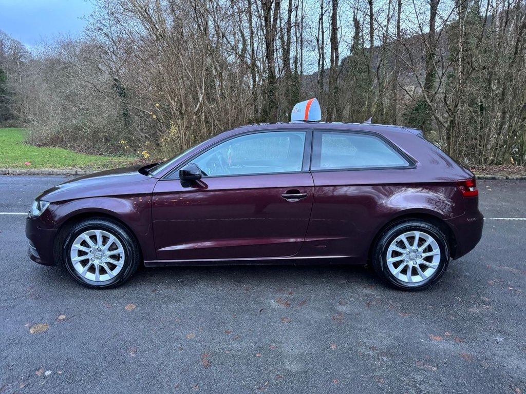 Used Audi A3 2013 for sale - 76910496: Photo 2