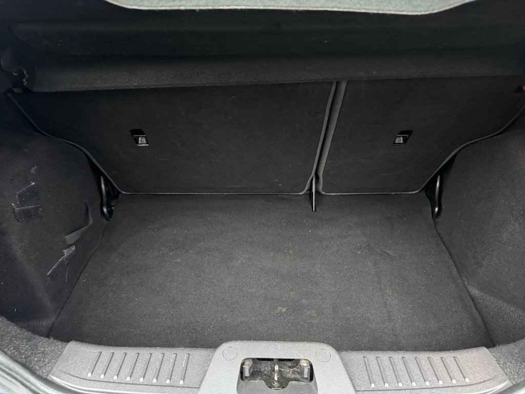 Used Ford Fiesta 2014 for sale - 77226658: Photo 9