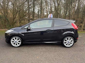 Used Ford Fiesta 2012 for sale - 77200209: Photo