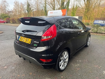 Used Ford Fiesta 2012 for sale - 77200209: Photo